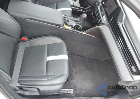 2025 Toyota Camry Se from USA, damaged, VIN 4T1DAACK1SU555693